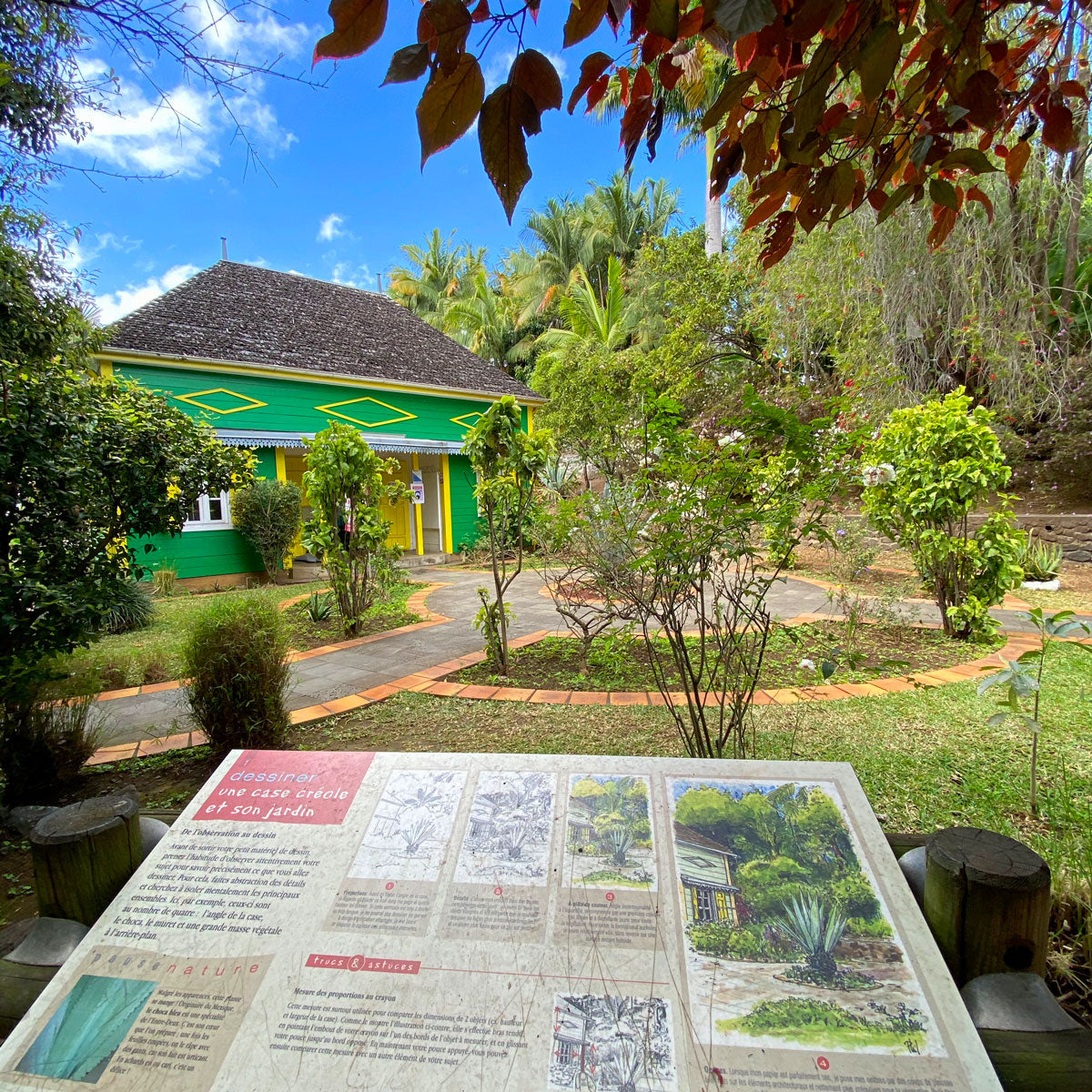 Village de l'Entre-Deux La Réunion / Case créole Office du Tourisme